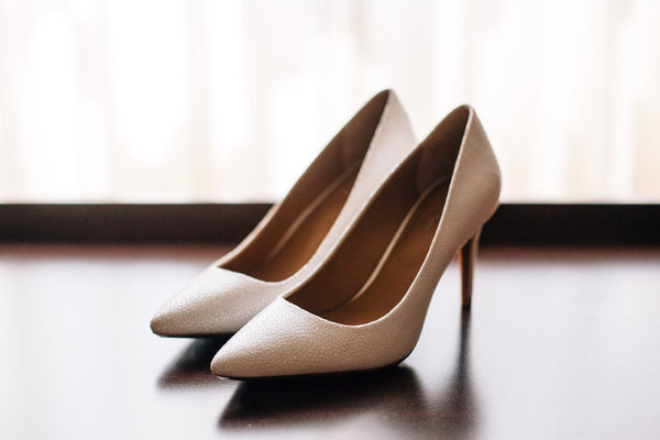 Leather Court Heels — Black — Outlet Paris premium fashion